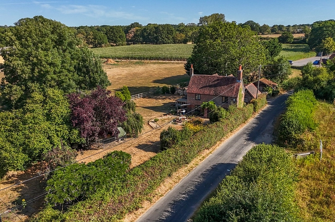 4 bedroom  detached house for sale