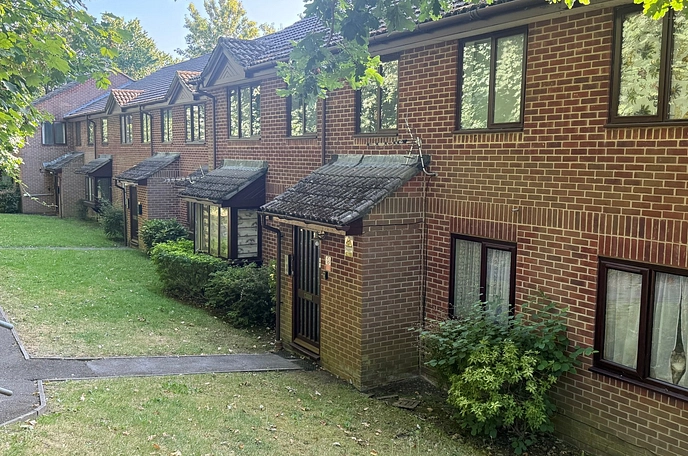 2 bedroom apartment to rent