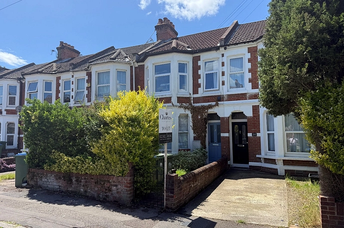 1 bedroom maisonette to rent