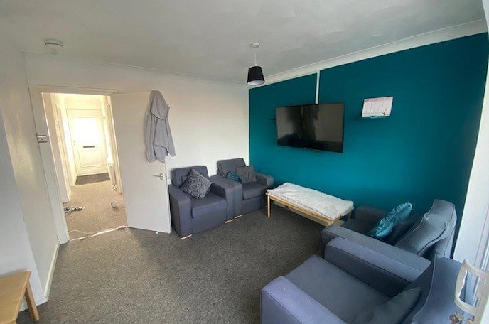 5 bedroom property to rent