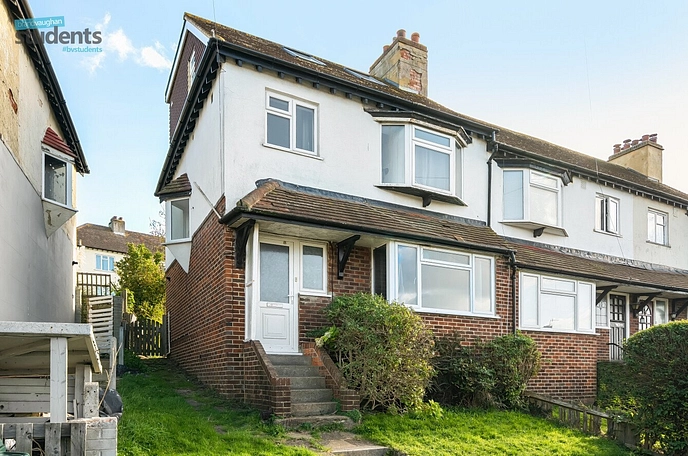 5 bedroom house to rent