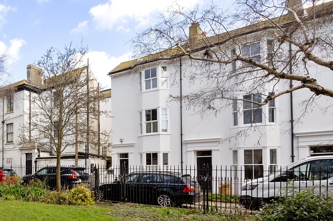 5 bedroom house for sale