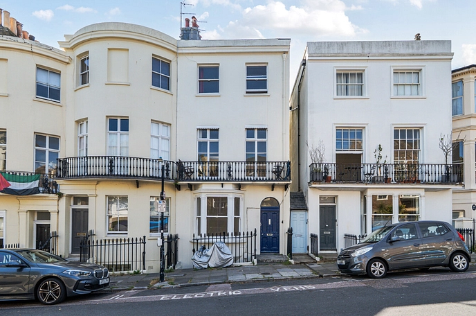 1 bedroom apartment for sale