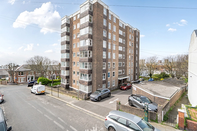 2 bedroom apartment for sale