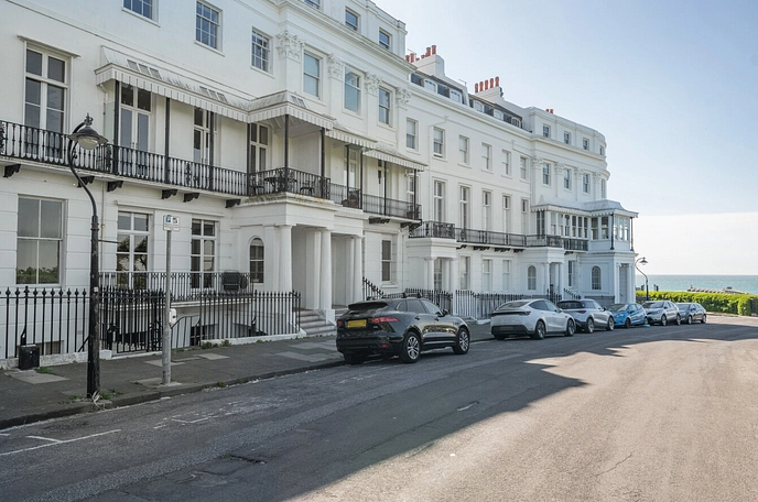2 bedroom apartment for sale