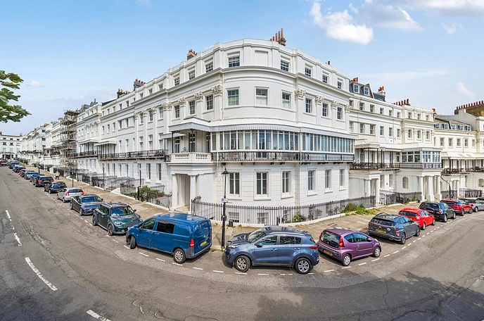 2 bedroom apartment for sale