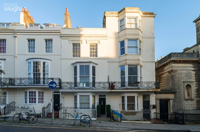 3 bedroom apartment to rent