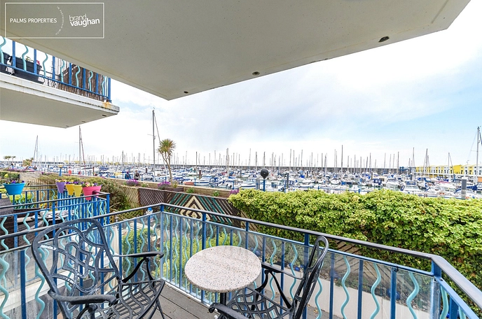 3 bedroom apartment to rent