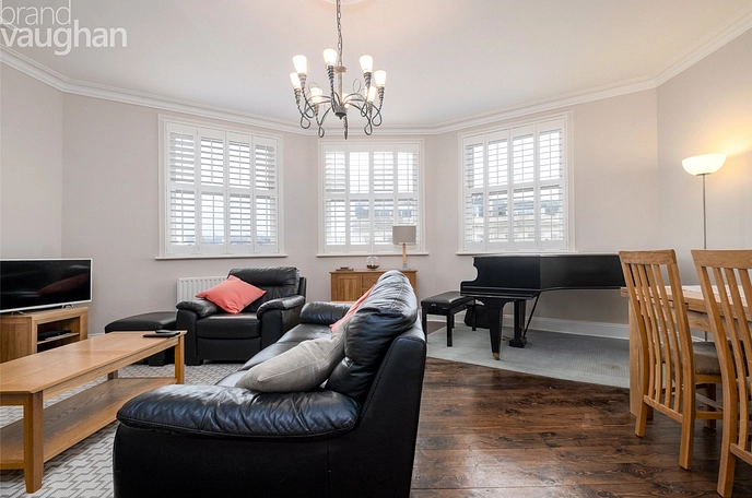 3 bedroom maisonette to rent