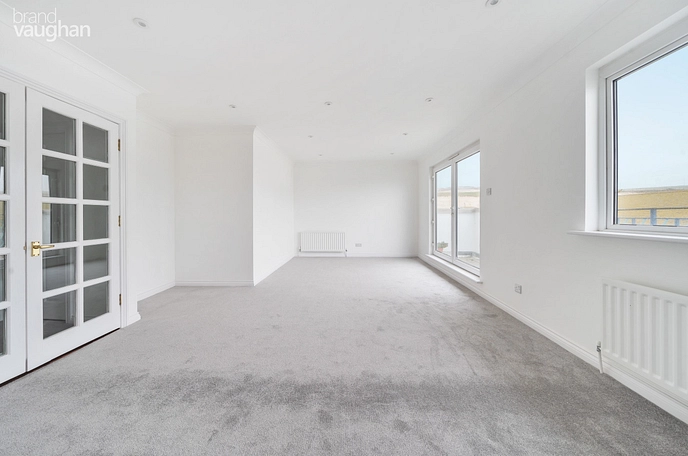 3 bedroom apartment to rent