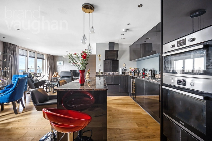 3 bedroom apartment to rent