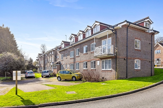 3 bedroom apartment for sale