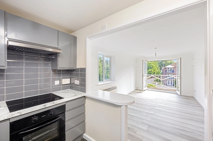 3 bedroom apartment for sale