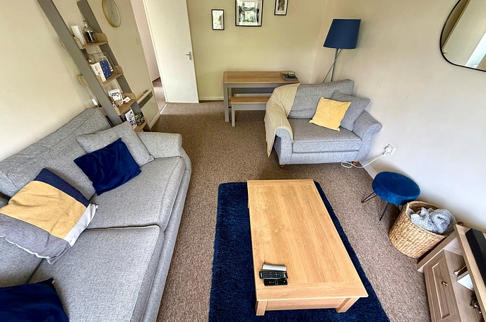 2 bedroom maisonette to rent
