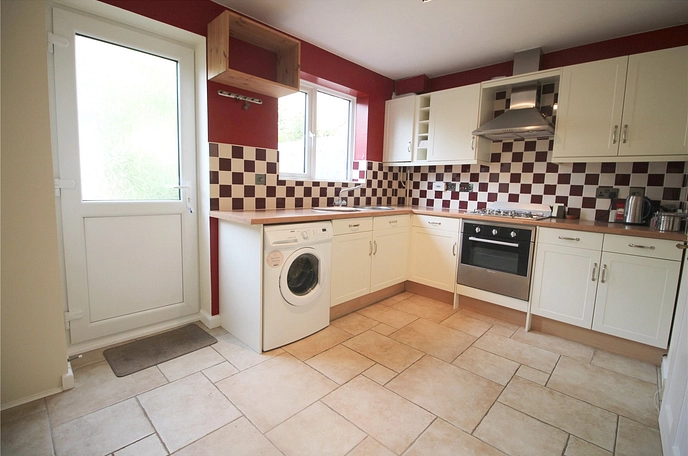 2 bedroom  terraced house to rent