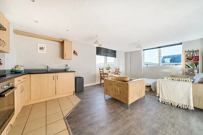 2 bedroom apartment to rent