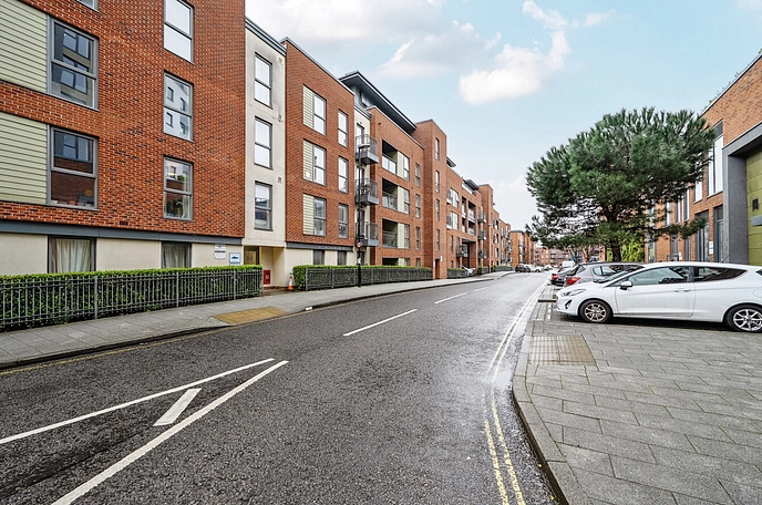 1 bedroom apartment for sale