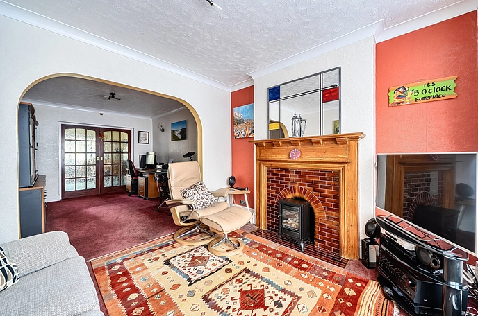 3 bedroom  detached house for sale