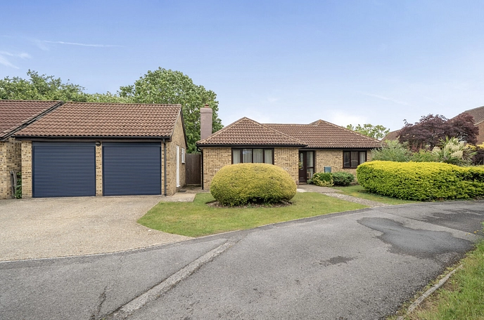 3 bedroom  detached bungalow for sale