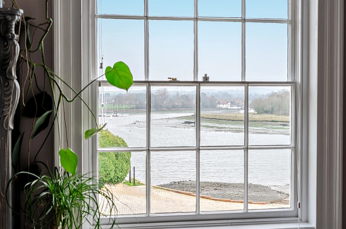 4 bedroom apartment for sale