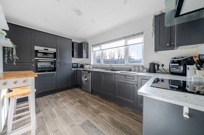 3 bedroom  semi-detached bungalow for sale
