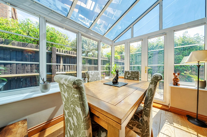 2 bedroom  semi-detached house for sale