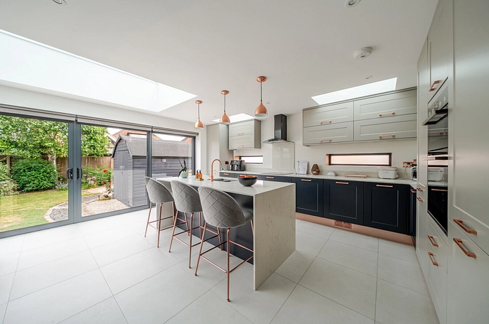 4 bedroom bungalow for sale