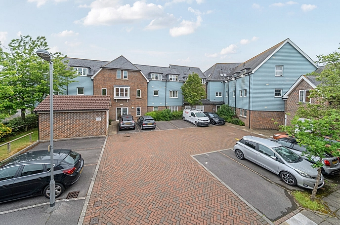2 bedroom apartment for sale