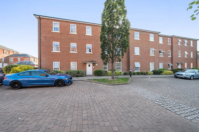 2 bedroom apartment for sale
