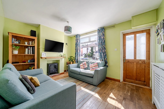 3 bedroom  terraced house for sale