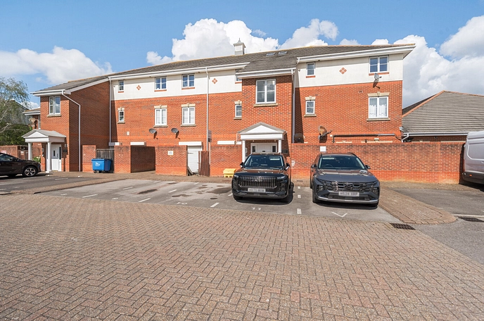 2 bedroom apartment for sale