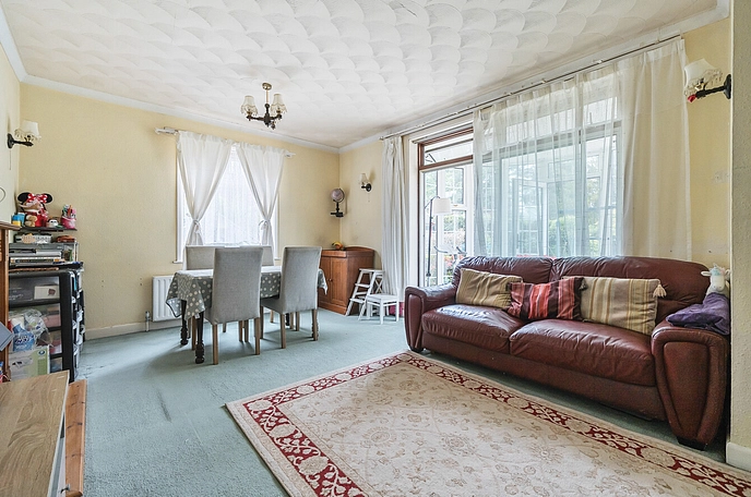 3 bedroom  detached house for sale