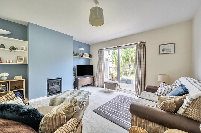 3 bedroom  terraced house for sale