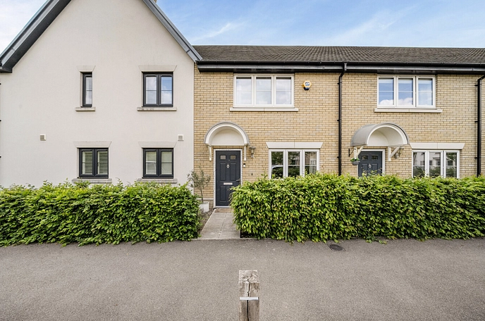 2 bedroom terraced property for sale