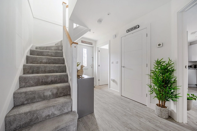 3 bedroom  semi-detached house for sale