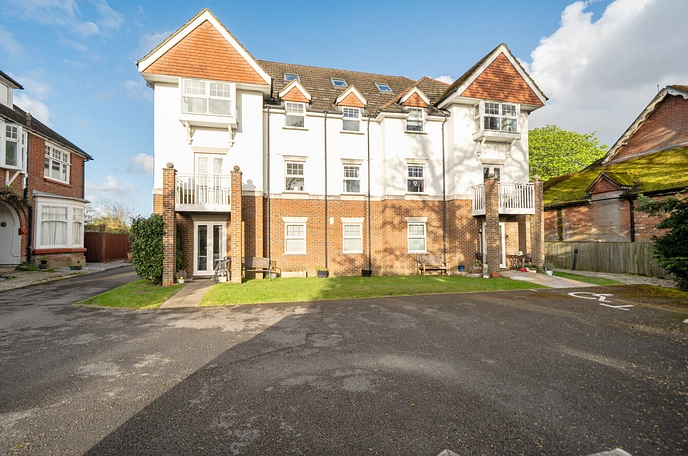 2 bedroom apartment for sale