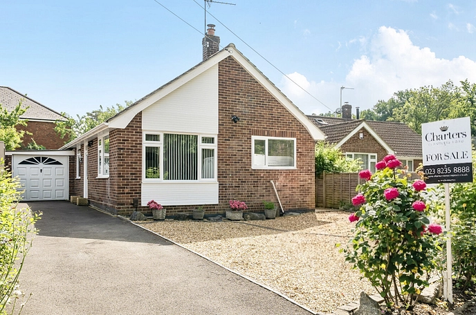 3 bedroom  detached bungalow for sale