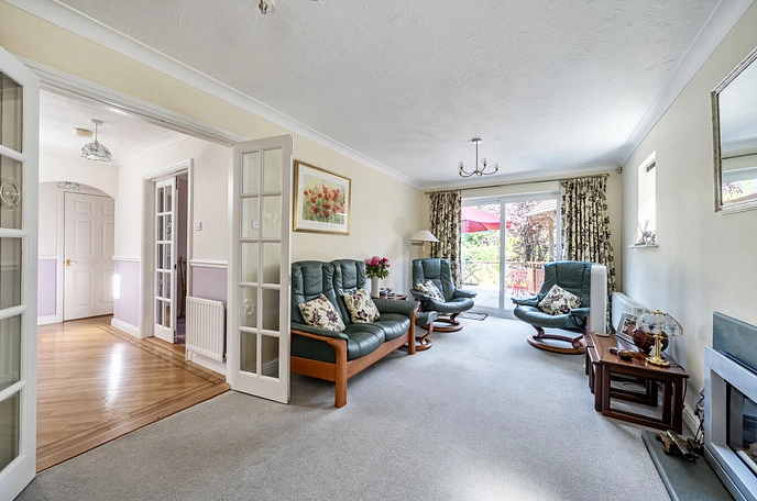 4 bedroom  detached house for sale