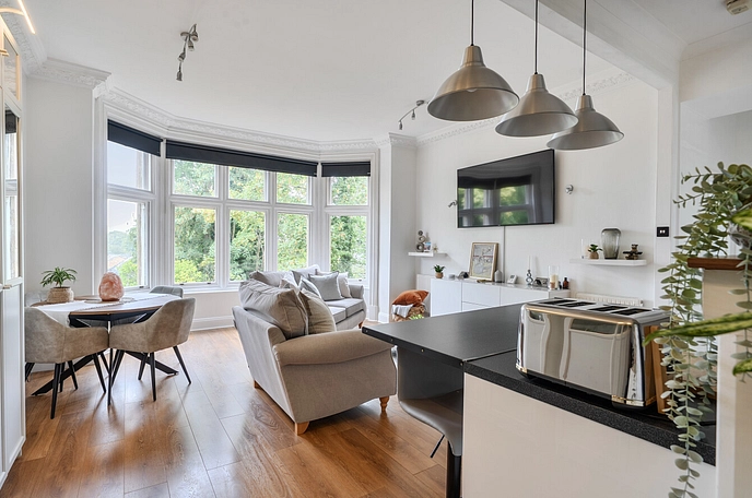 2 bedroom apartment for sale