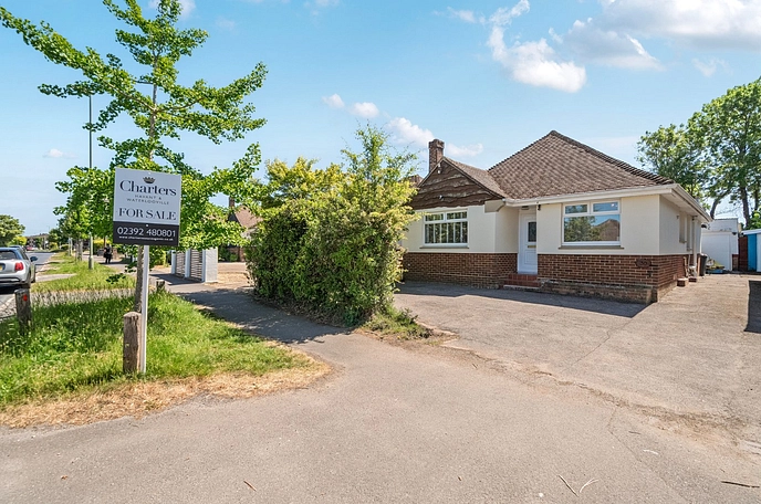 3 bedroom  detached bungalow for sale