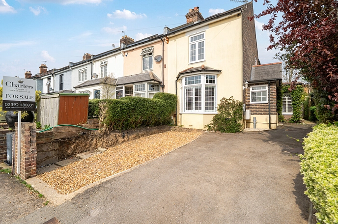 3 bedroom  semi-detached house for sale