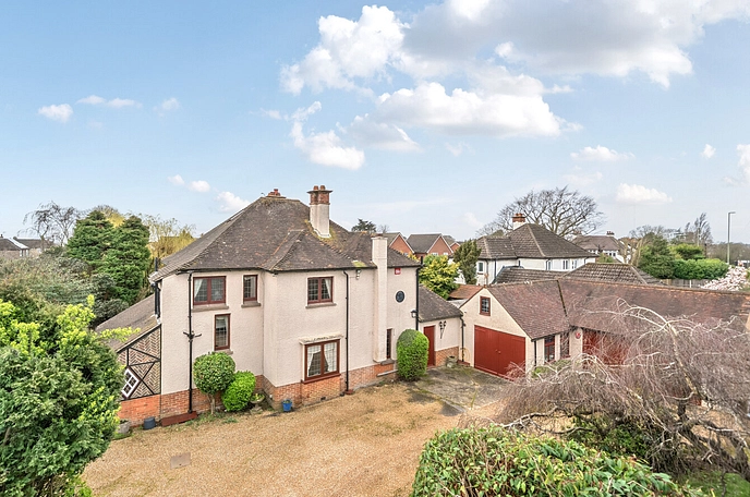 4 bedroom  detached house for sale