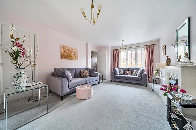 3 bedroom  detached house for sale