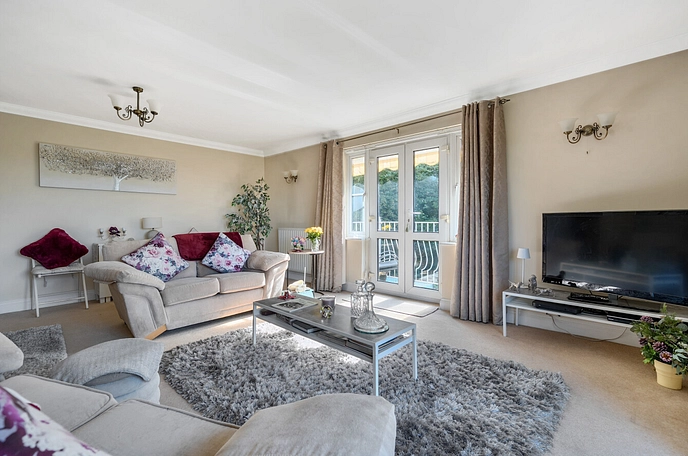 2 bedroom apartment for sale