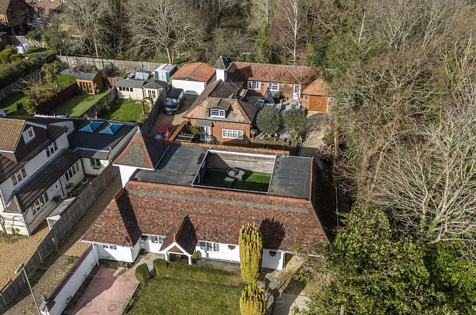 5 bedroom house for sale