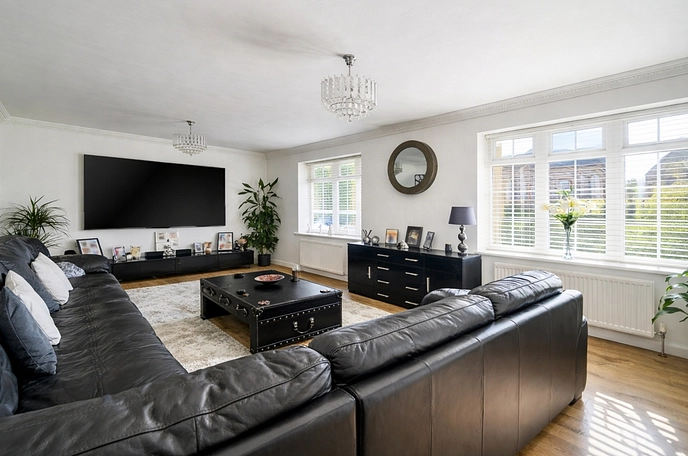 5 bedroom house for sale