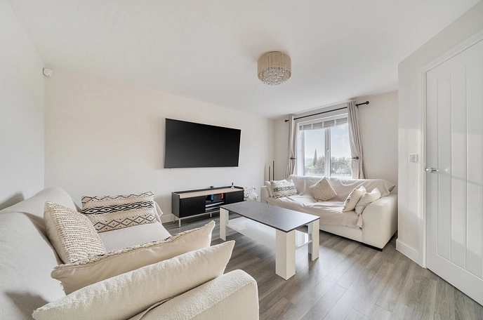 3 bedroom  detached house for sale