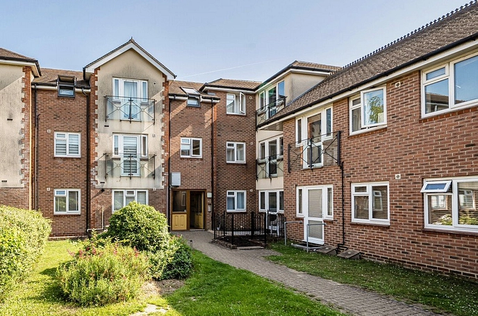 1 bedroom apartment for sale