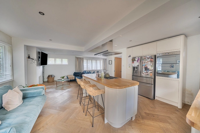 3 bedroom  detached house for sale