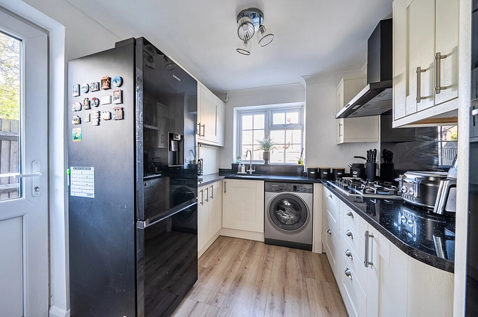 5 bedroom house for sale